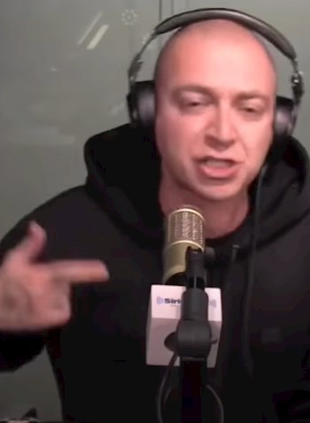 Oxxxymiron