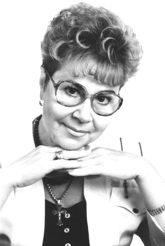 С праздником мама