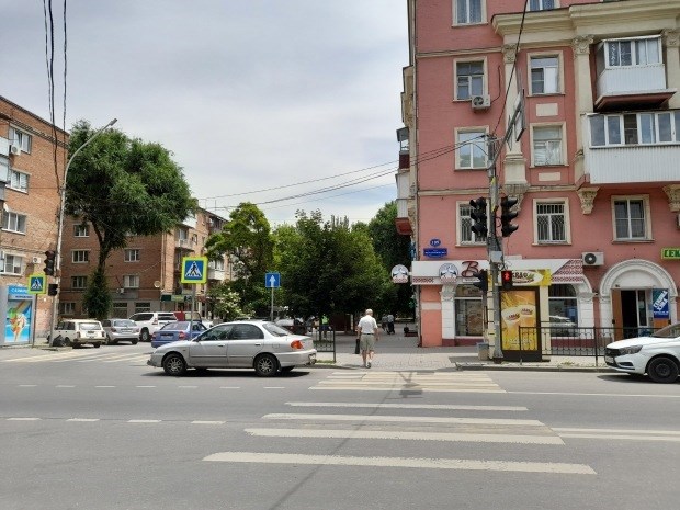 Зло-матка, которое плодит все прочие его виды.