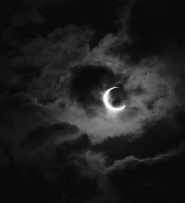 Шепот мрака