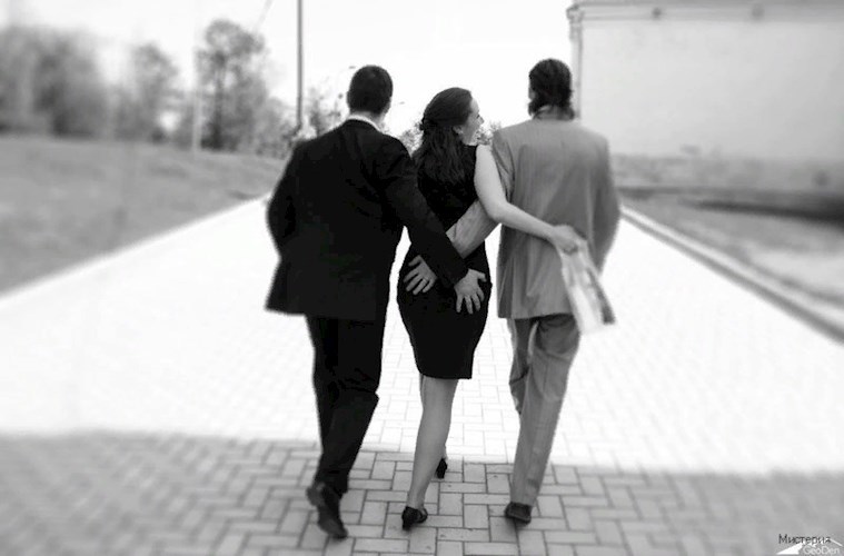 перекрёстные отношения